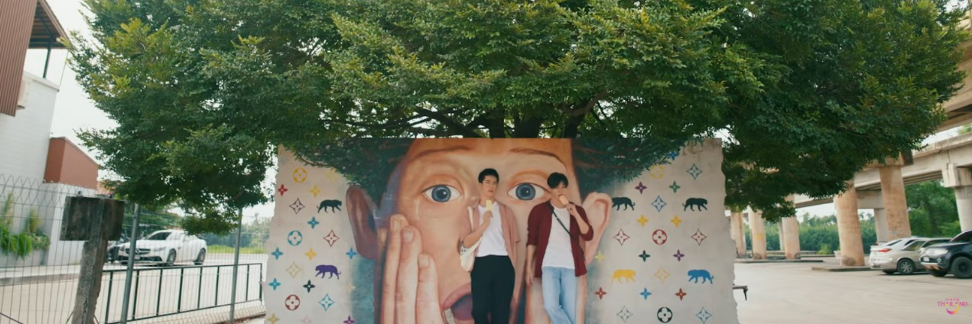 มินิซีรีย์ Y Journey (Stay like a local)