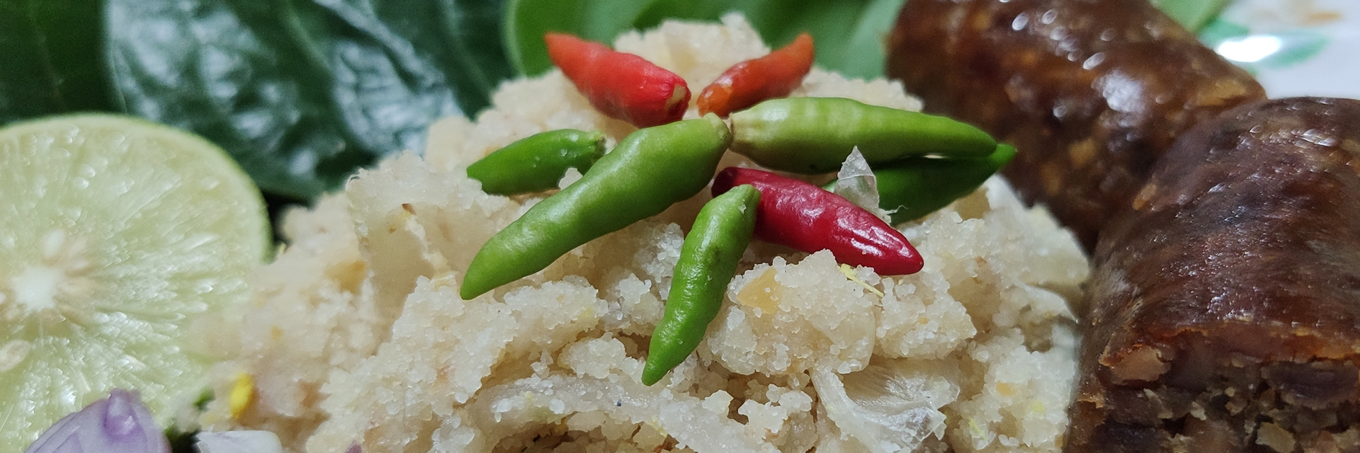 ไส้กรอก-ปลาแนม อาหารโบราณในรัชกาลที่ 2 หาทานได้ที่ “ตลาดนางเลิ้ง” กรุงเทพฯ