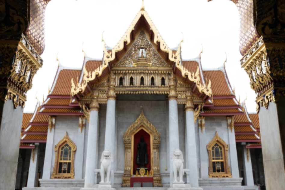 Top 5 Must-visit Temples in Bangkok once in a Lifetime!