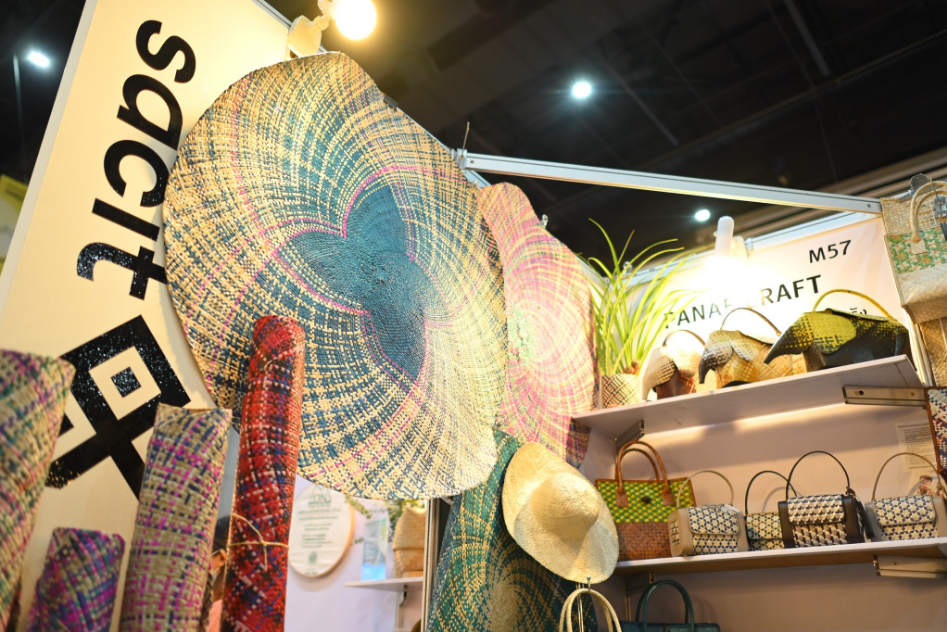 งานอัตลักษณ์แห่งสยาม ครั้งที่ 13 & Crafts Bangkok 2022