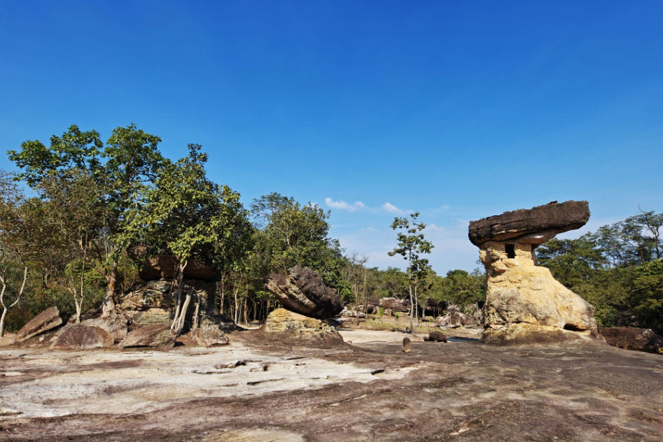 3D2N to Udon Thani and Nong Khai For Beliefs and Beyond