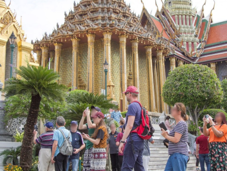 [Photos] Tourists are out and about in Bangkok as usual