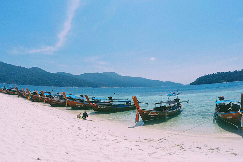 Year-round trips to the beautiful seas around Thailand