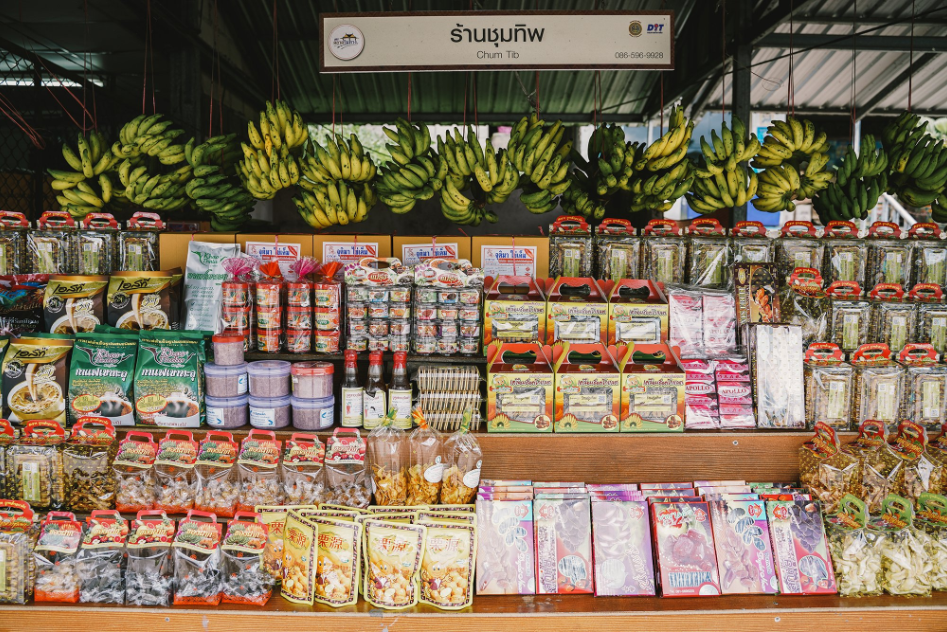 Shopping at Chumphon: Bring back tasty local products as your perfect souvenirs