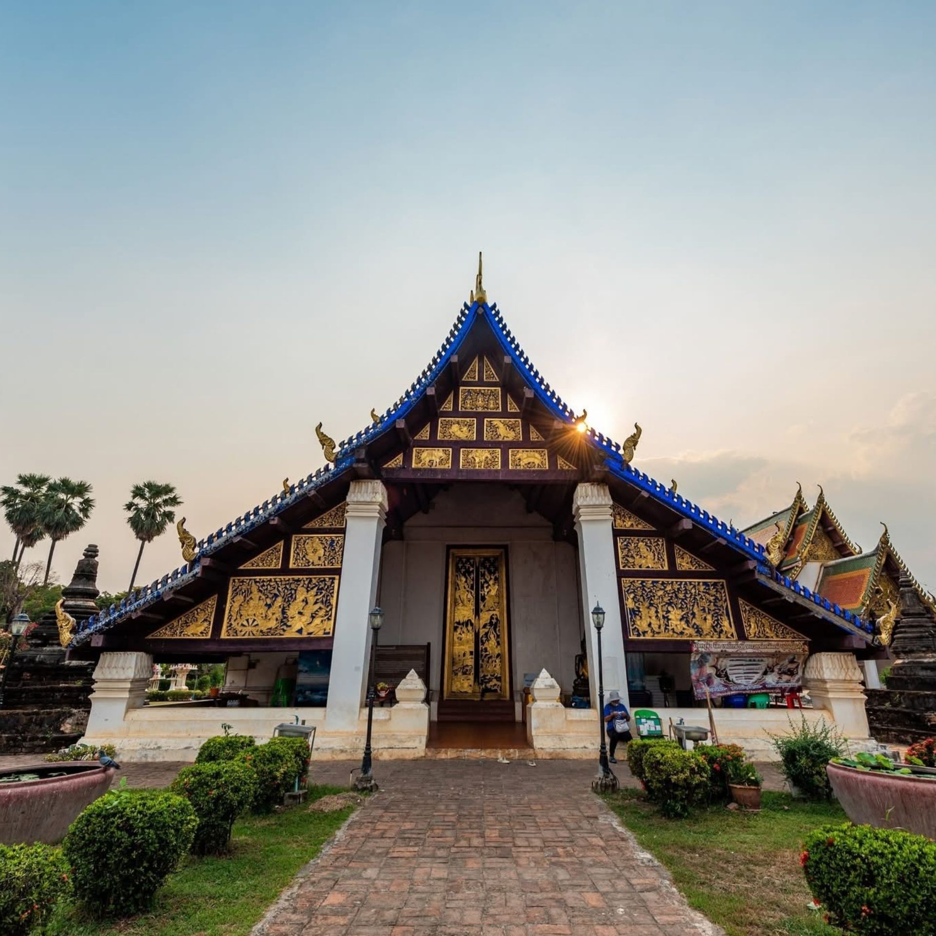 Discover 9 Sacred Mahathat Temples for Blessings